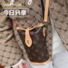 69306000f09edb6de4c504b3 Quality Upgrade 🔥 Exclusive Real-shot M80874 Monogram Vintage Mini Ice Cream Cone Bag 2022 Latest Fold Me Mini Style with Magnetic Clasp Design, Leather Featuring LV Hardware Elements, Compact and Exquisite Unisex Bag