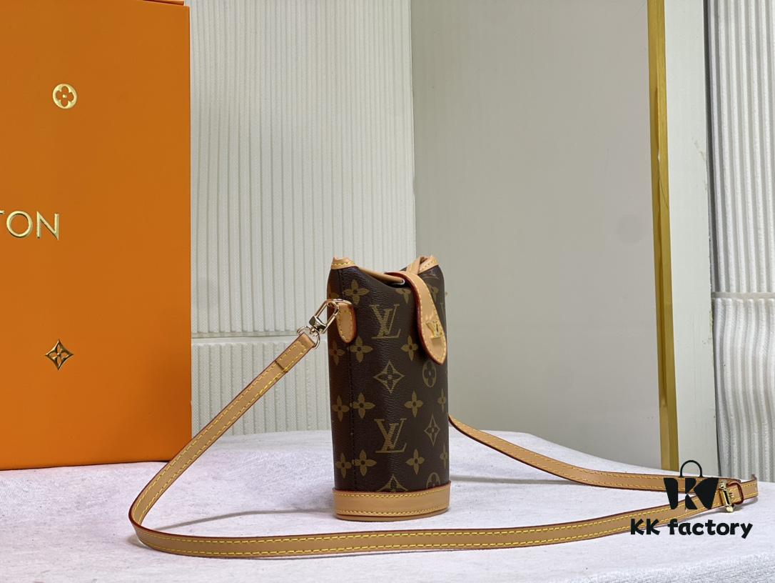 69306004f09edb6de4c504bb Quality Upgrade 🔥 Exclusive Real Shot M80874 Vintage Mini Ice Cream Cone Bag 2022 Latest Fold Me Mini with Magnetic Clasp Design, Incorporating LV Hardware Elements, Compact and Exquisite Unisex Leather Bag