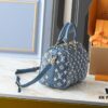 69306012f09edb6de4c504d3 Upgraded Original M46736 M59273 M58947 M21464 M59609 Speedy Bandoulière 25 Handbag, Strikingly Reintroduced in the 2021 Fall Wild at Heart Capsule Collection, Featuring Oversized LV Letter Embossing on Monogram Empreinte Leather, with a Detachable Shoulder Strap Offering Crossbody Wear