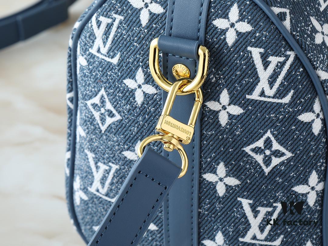 69306014f09edb6de4c504d7 Upgraded Original M46736 M59273 M58947 M21464 M59609 Speedy Bandoulière 25 Handbag, Strikingly Reintroduced in the 2021 Fall Wild at Heart Capsule Collection, Featuring Oversized LV Letter Embossing on Monogram Empreinte Leather, with a Detachable Shoulder Strap Offering Crossbody Wear