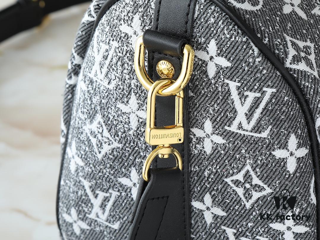 6930601ef09edb6de4c504eb Upgraded Original M46736 M59273 M58947 M21464 M59609 Speedy Bandoulière 25 Handbag, Striking Reappearance in the 2021 Fall Wild at Heart Capsule Collection, Featuring Oversized LV Embossing on Monogram Empreinte Leather, with Detachable Shoulder Strap for Crossbody Wear