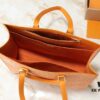 69306055f09edb6de4c50555 Upgraded Original M12683 Sac Plat 24H Handbag
