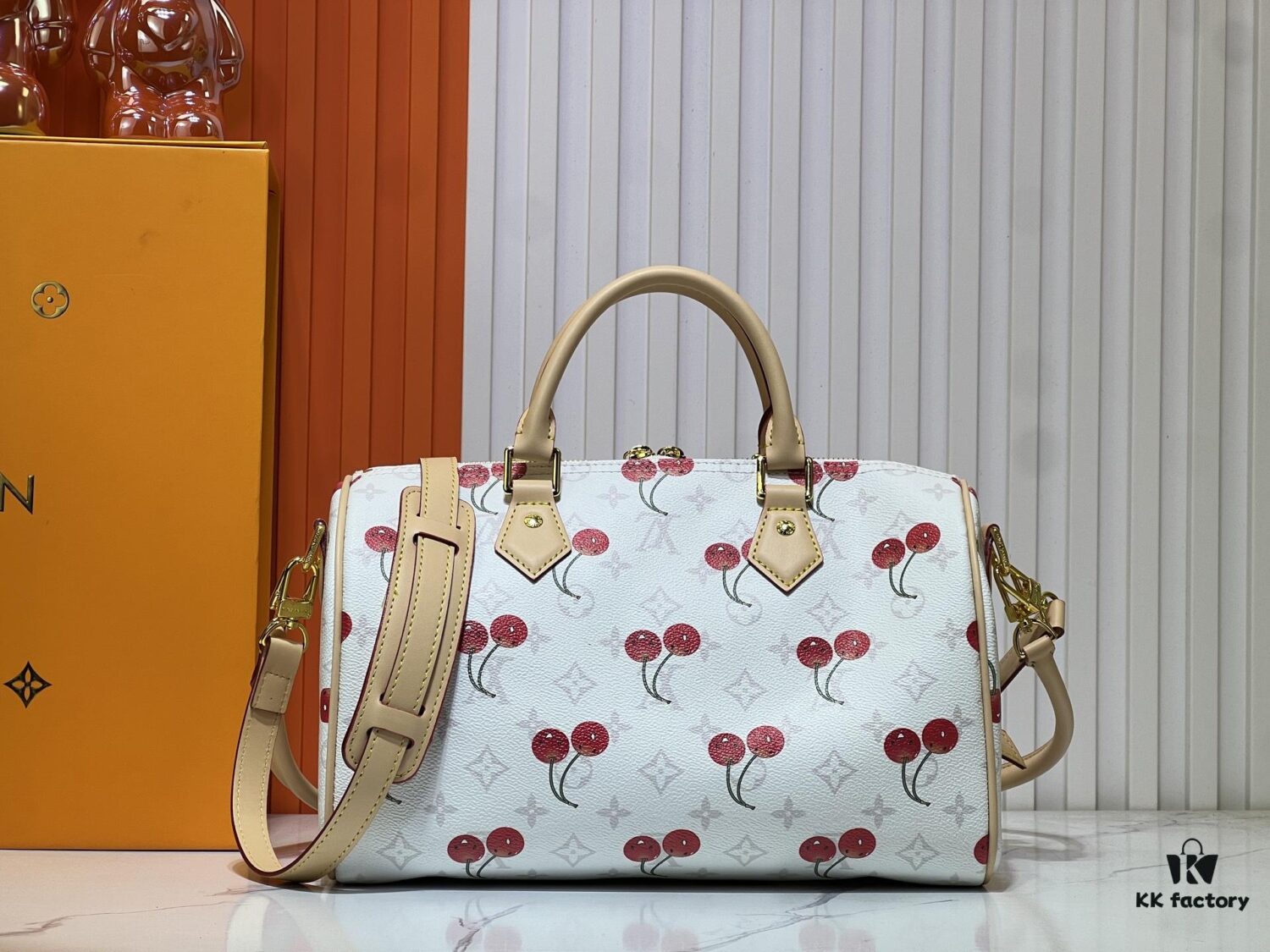 69306075f09edb6de4c50585 M17089 M40391 Louis Vuitton Cherry Series Handbag from 2005 Designed by Takashi Murakami