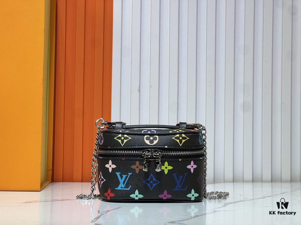 693060b2f09edb6de4c505ee Upgraded Original M13747 M44495 M42265 M44936 M42263 LV Takashi Murakami Nice Mini Nano Cosmetic Pouch Featuring Monogram Print in 33 Vibrant Colors, 2025 LV x Takashi Murakami Collaboration White Tricolor and Black Tricolor Twelve-Section Series, Globally Popular Among Celebrities