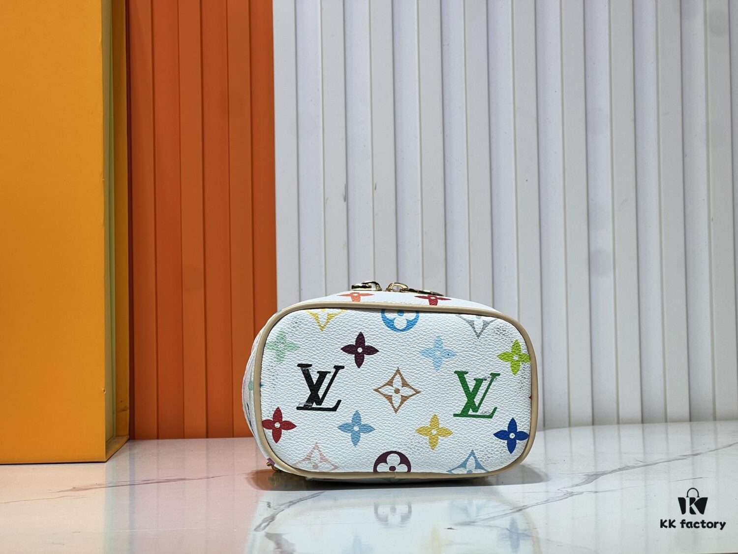 693060bef09edb6de4c50601 Upgraded Original M13747 M44495 M44936 M42263 M42265 LV Takashi Murakami Nice Mini Nano Pouch with Monogram Print in 33 Vibrant Colors, 2025 LV x Takashi Murakami Collaboration White Tricolor and Black Tricolor Twelve-Section Series, Popular Worldwide Among Celebrities