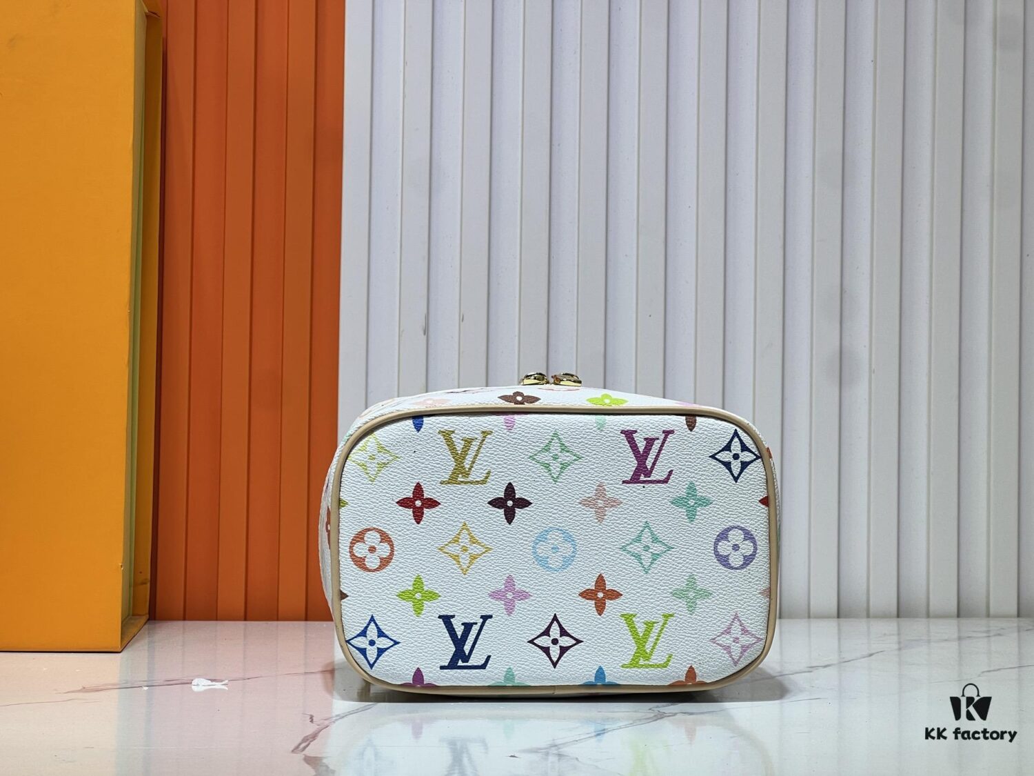 693060caf09edb6de4c50616 Upgraded Original M13747 M44495 M42265 M44936 M42263 LV Takashi Murakami Nice Mini Nano Cosmetic Pouch Featuring Monogram Print in 33 Vibrant Colors, 2025 LV x Takashi Murakami Collaboration White Tricolor and Black Tricolor Twelve-Section Series, Globally Popular Among Celebrities
