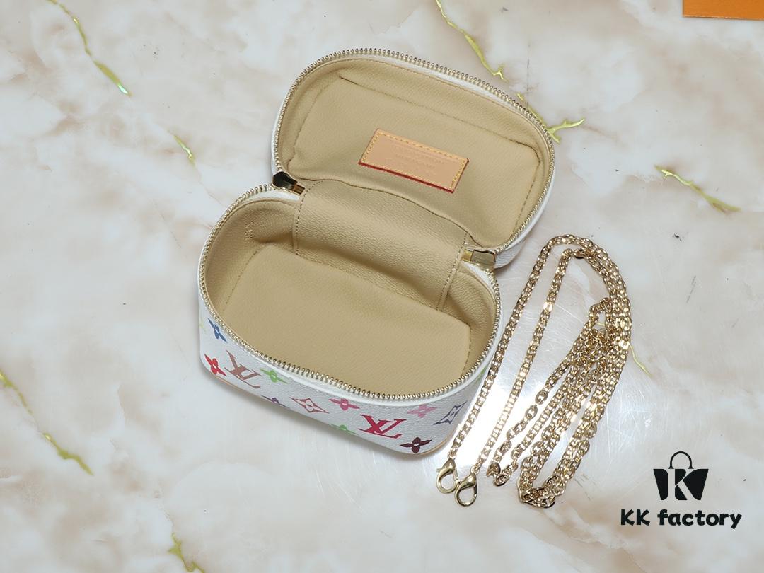 693060d6f09edb6de4c50631 Upgraded Original M13747 M44495 M44936 M42263 LV Takashi Murakami Nice Mini Nano Pouch with Monogram Print in 33 Vibrant Colors, 2025 LV x Takashi Murakami Collaboration White Tricolor and Black Tricolor Twelve-Section Series, Popular Worldwide Among Celebrities