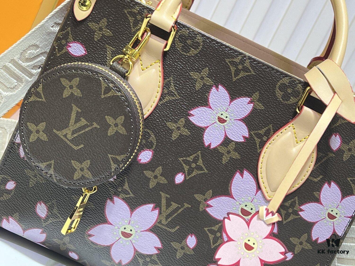 69306104f09edb6de4c50698 M45659 M46373🔥Lv & Murakami Panda Sakura🌸 OnTheGo PM New Version