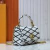 69306113f09edb6de4c506b5 M23689 M22891 Nicolas Ghesquière infuses the GO-14 Medium Handbag with innovative craftsmanship, featuring quilted lambskin meticulously treated to achieve a baked finish, showcasing bold avant-garde style. The LV Twist lock highlights the brand's elegance, while the top handle and adjustable chain strap are both detachable, offering versatile carrying options. Dimensions: 23X16X10