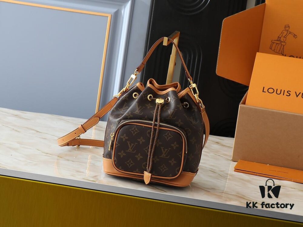 69306114f09edb6de4c506b6 Noe Cargo Mini Bag in Shiny Calfskin Leather M14199 M14017