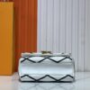 6930611ef09edb6de4c506ca M23689 M22891 Nicolas Ghesquière infuses the GO-14 Medium Handbag with innovative craftsmanship, featuring quilted lambskin meticulously treated to achieve a baked finish, showcasing bold avant-garde style. The LV Twist lock highlights the brand's elegance, while the top handle and adjustable chain strap are both detachable, offering versatile carrying options. Dimensions: 23X16X10