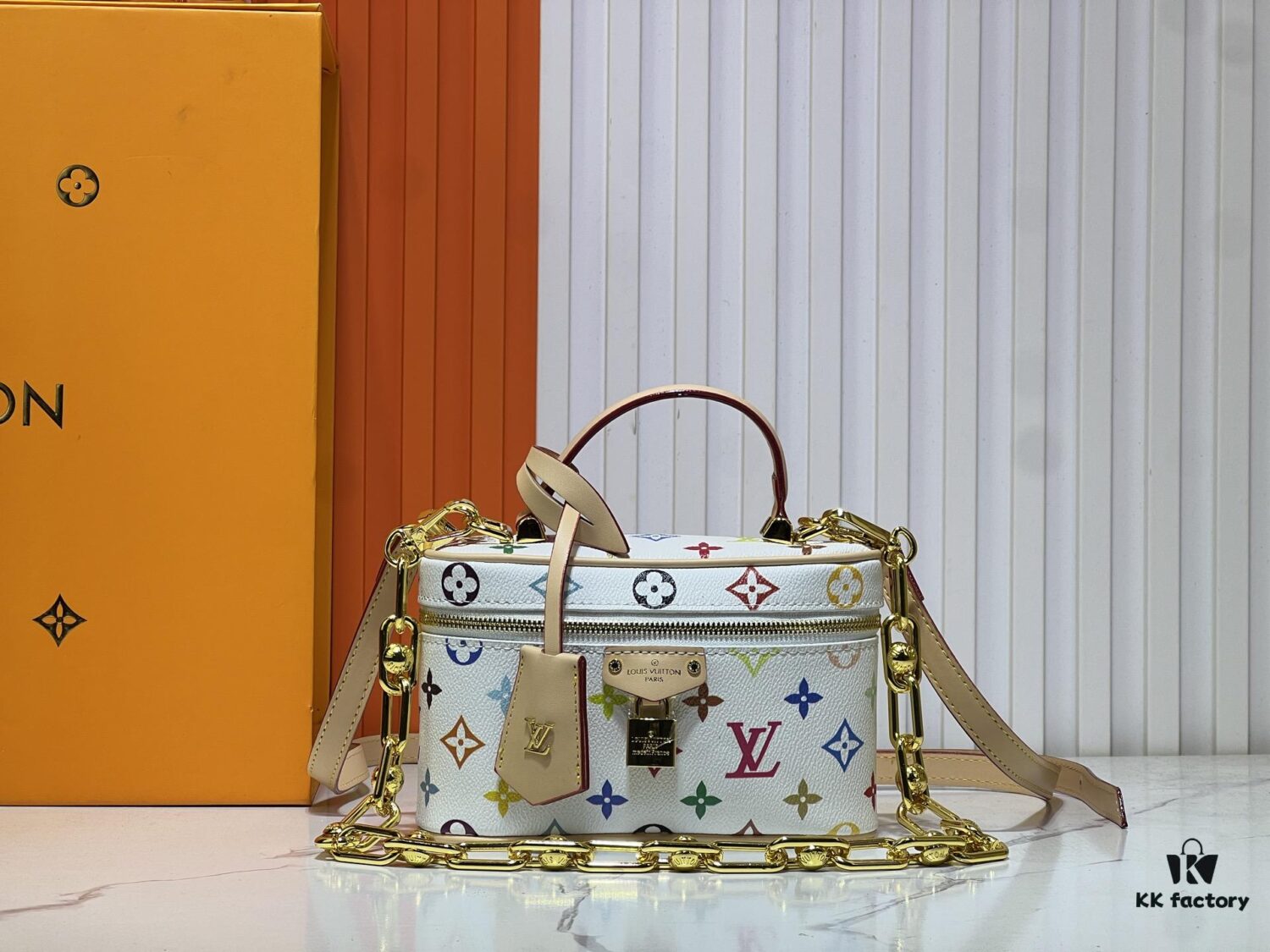 69306162f09edb6de4c50767 Murakami Takashi White Tricolor Upgrade Original Version M47125 M42264 Vanity Chain Pouch