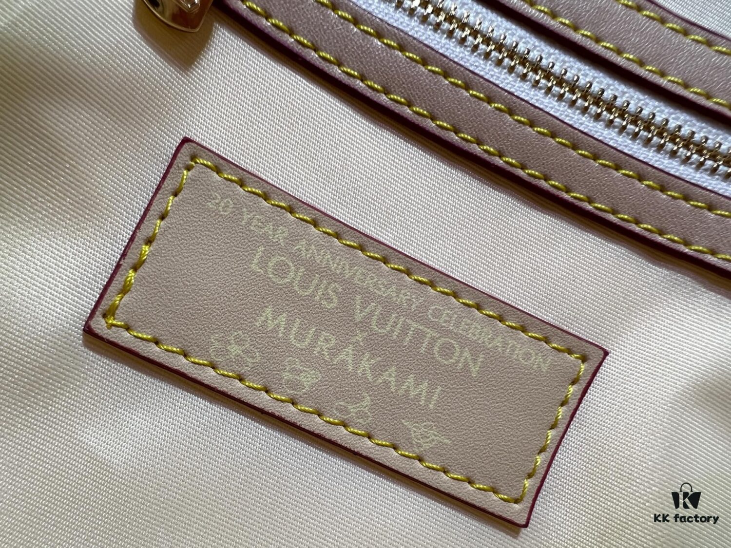6930616cf09edb6de4c5077a New Arrival M13745 41416 Black Colorful White Colorful 33 Color Series LV2025 Spring Summer x Takashi Murakami Collaboration