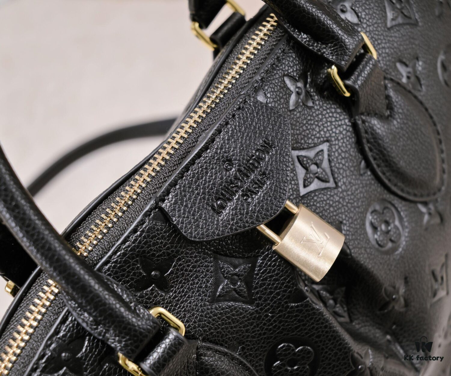 69306173f09edb6de4c50785 Top Quality Original Embossed Vintage Monogram Double-Sided Reversible Yellow Leather M45986 Small, M45987 Large Boétie Small Zip Tote Bag