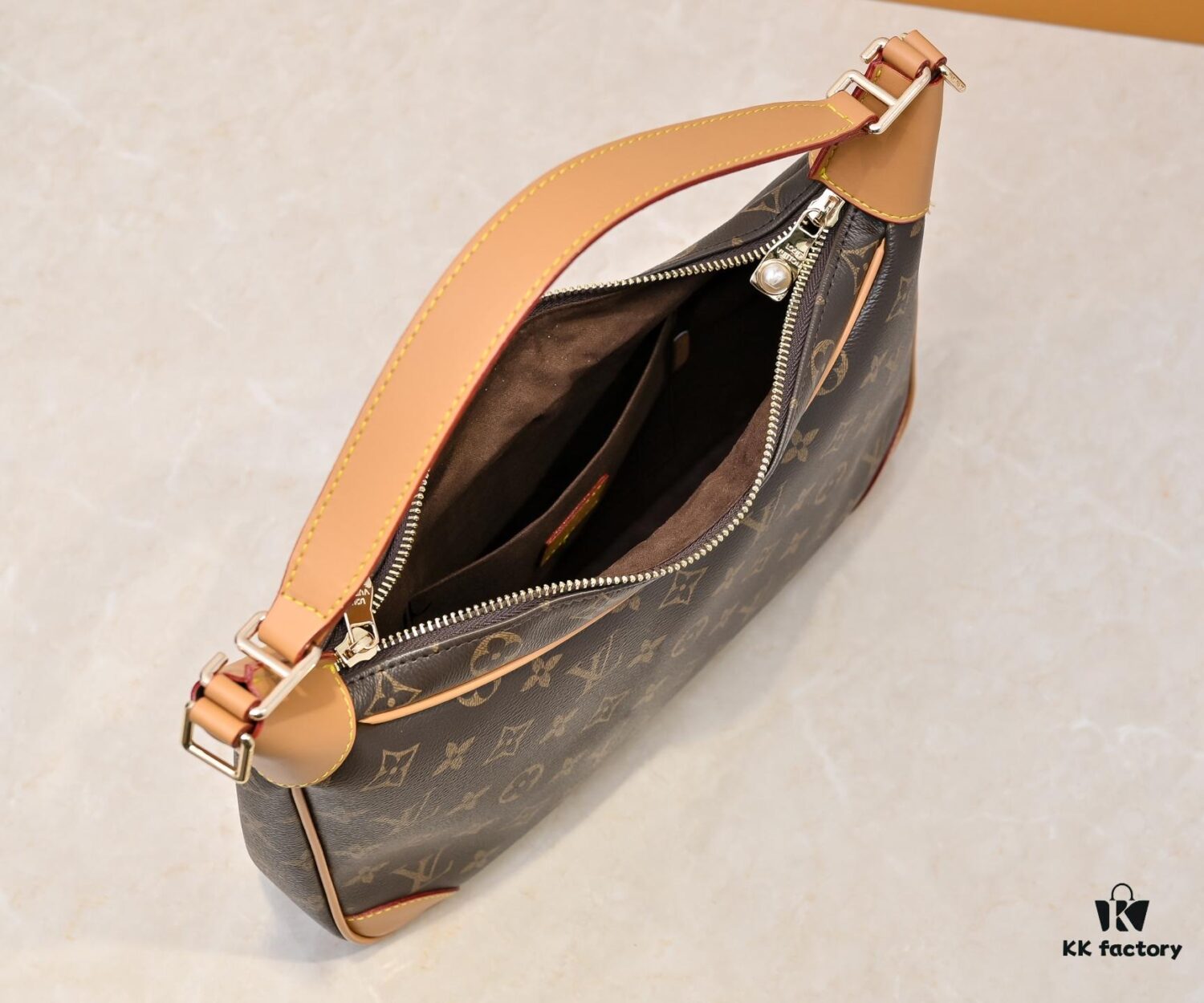 693061b1f09edb6de4c50807 Upgraded Original M14196 Monogram Unisex 2025 Early Spring Soft Leather Series Horn Hobo Bag