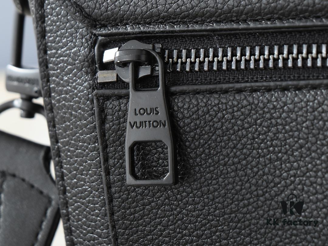 693061c5f09edb6de4c50837 Upgraded Original Takeoff Small Aer Messenger Bag in Black and Military Green