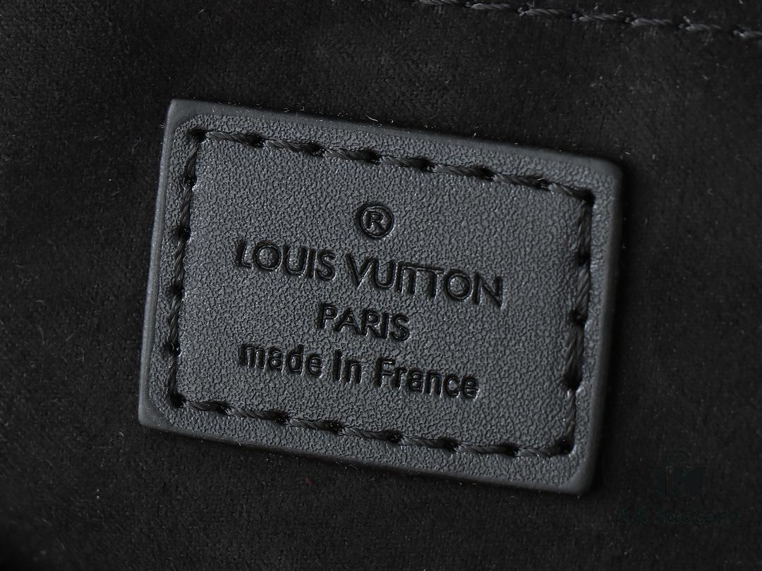 693061d6f09edb6de4c50861 Upgrade Original 🔥Chain Strap🔥 M12174 Pochette Sèvres from LV Ski Collection in 'Shiny' Gun-Metallic Tone