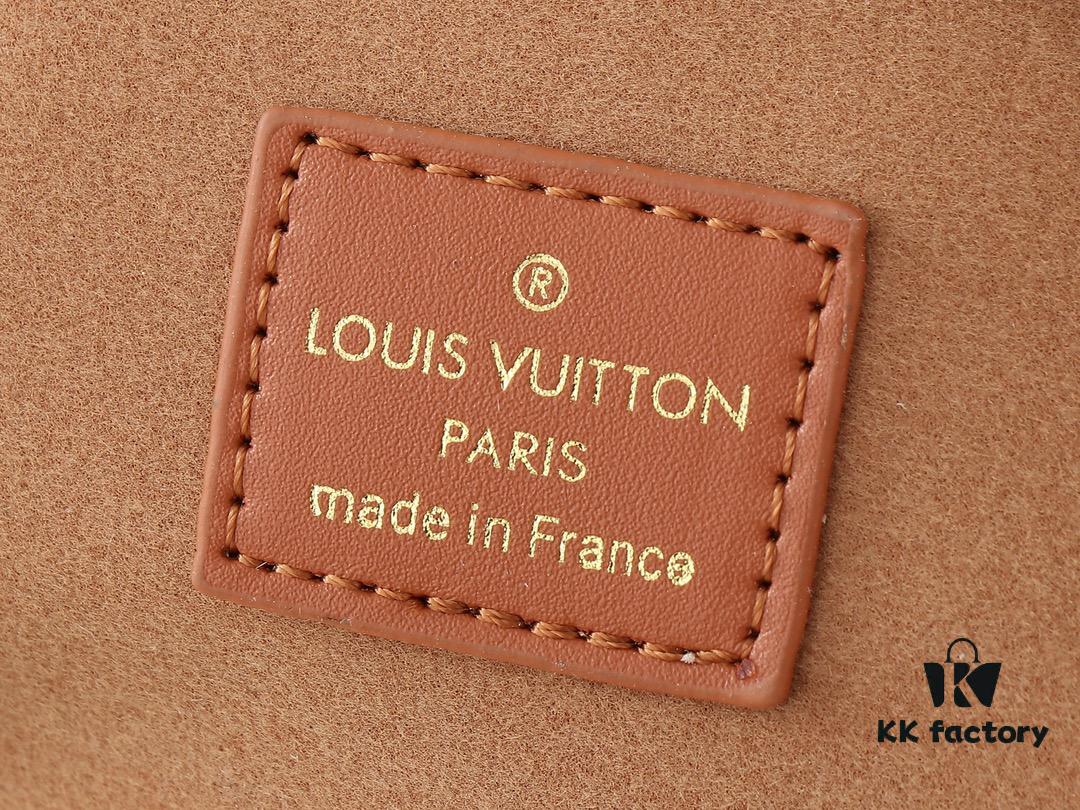 693061e8f09edb6de4c5088d Upgrade Original 🔥Chain Strap🔥 M12174 Pochette Sèvres from LV Ski Collection, Ready to Shine in 'Glittering' Gunmetal Tone