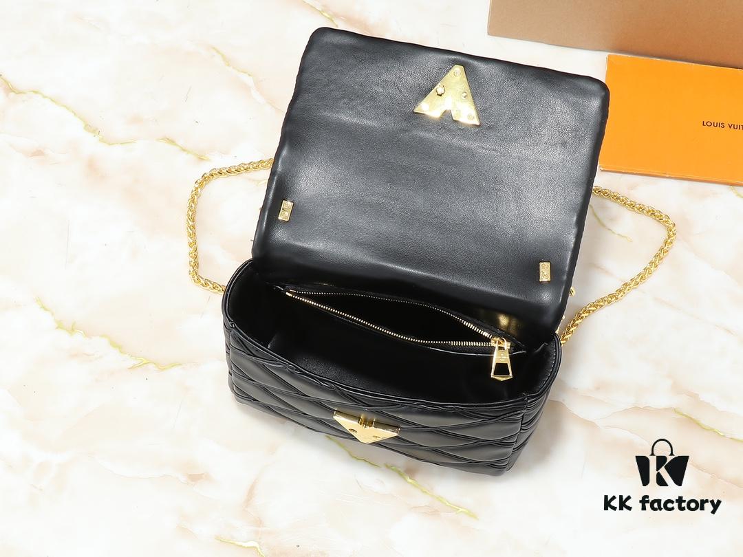 693061ecf09edb6de4c50897 Upgraded Original M22891 GO-14 Medium Handbag