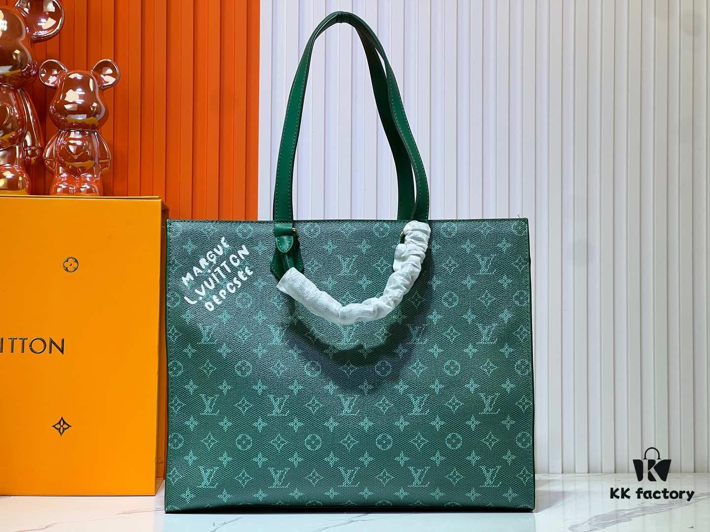 69306230f09edb6de4c5093a M12683 Sac Plat 24H Bag in Vibrant Monogram Heritage Canvas