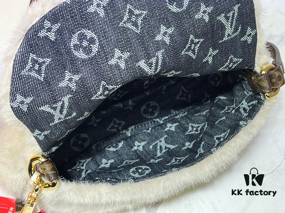 6930623bf09edb6de4c50951 Upgraded Original M12097 M12192 M46829 Sunset Bag Crafted in Soft Shearling