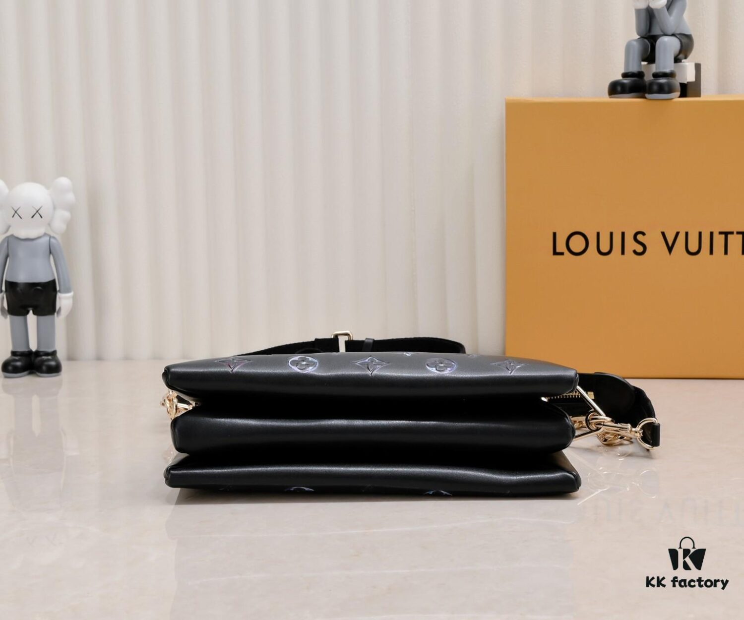69306248f09edb6de4c5096b Exclusive Real Shot - Upgraded Version‼️ M21353 Printed 57790 This Model Coussin Small Bag Features Monogram Embossed Lambskin with Floral Pattern Ingeniously Integrated into the LV Letters and Monogram Flowers