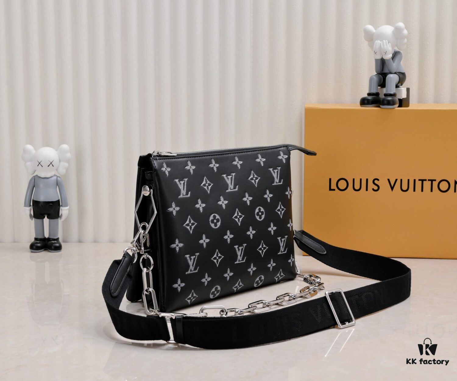 69306257f09edb6de4c50983 Exclusive Real Shot - Upgraded Version ‼️ M21353 Printed 57790 Small Coussin Handbag in Monogram Embossed Lambskin