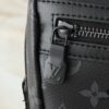 69306269f09edb6de4c509ae Upgraded Original M25121 Voyager Small Messenger Bag
