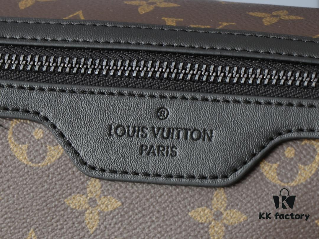 6930626cf09edb6de4c509b7 Upgraded Original M25121 Voyager Small Messenger Bag