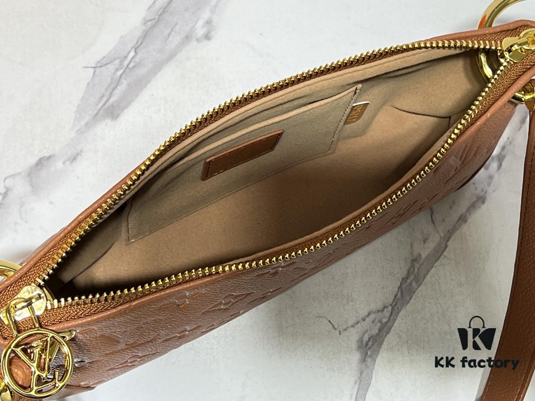 693062a4f09edb6de4c50a48 Upgraded Original M12174 This Pochette Sèvres Belongs to the LV Ski Collection, Ready to Shine in a 'Sparkling' Gun-Metal Tone