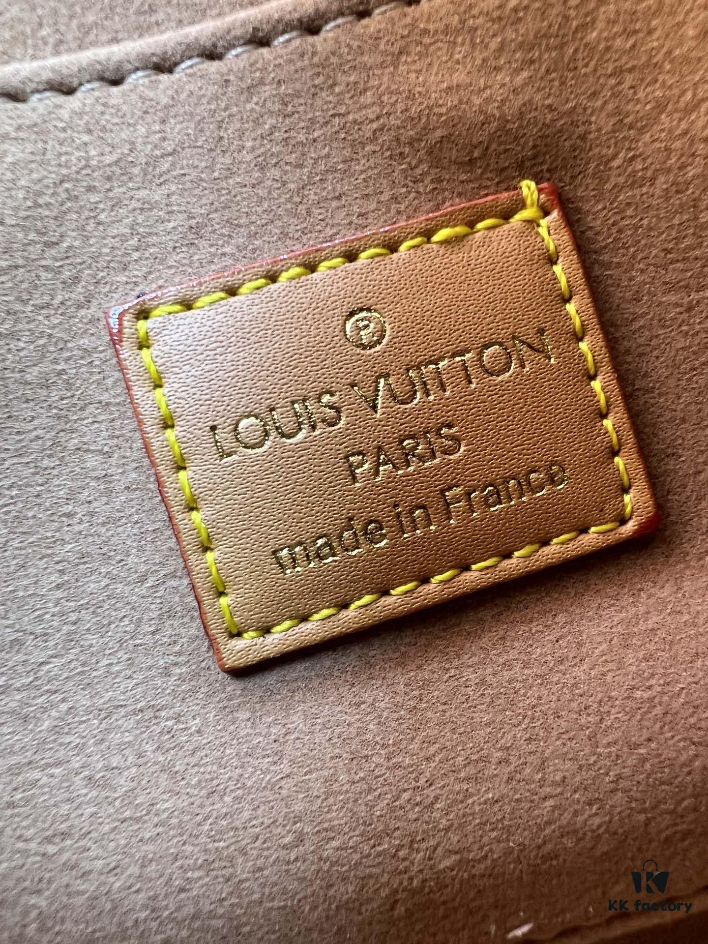 693062bcf09edb6de4c50a81 Upgraded Original M12174 This Pochette Sèvres Belongs to the LV Ski Collection, Ready to Shine in a 'Sparkling' Gunmetal Tone