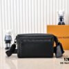 693062c0f09edb6de4c50a88 Upgraded Original Takeoff Small Aer Messenger Bag