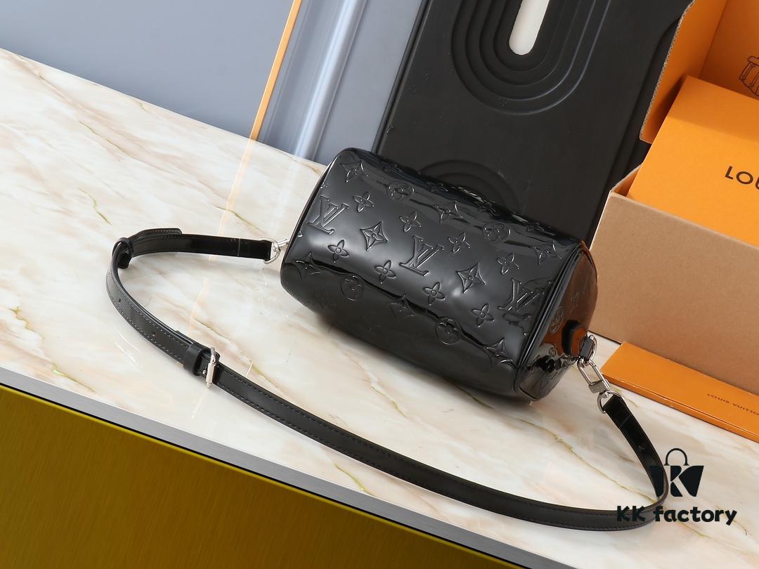 693062d5f09edb6de4c50ab5 Upgraded Original M11987 M46234 Speedy Bandoulière 20 Handbag from LV Ski Collection