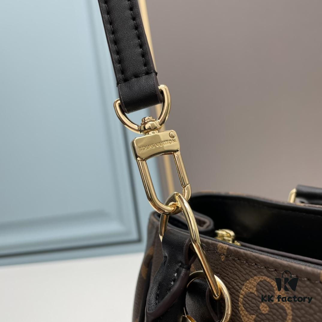 6930631bf09edb6de4c50b4d New LV Monogram Leather Handheld, Shoulder and Crossbody Bag Model 58188