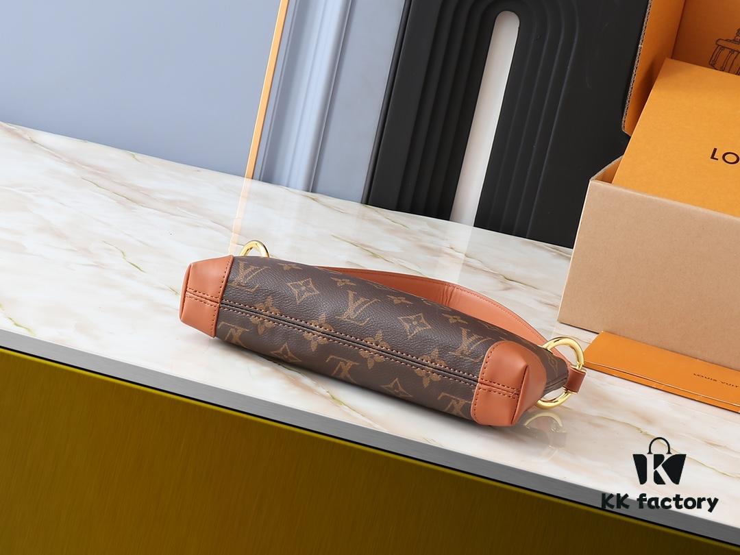 69306327f09edb6de4c50b70 Upgraded Original M12174 This Pochette Sèvres Belongs to the LV Ski Collection, Ready to Shine in a 'Sparkling' Gunmetal Tone