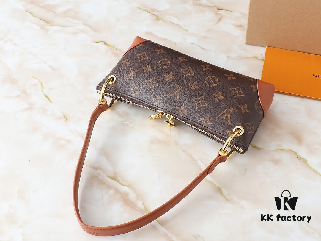 69306328f09edb6de4c50b71 Upgraded Original M12174 This Pochette Sèvres Belongs to the LV Ski Collection, Ready to Shine in a 'Sparkling' Gunmetal Tone