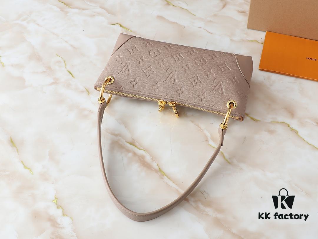 693064af6e68136f4d9a44c8 Upgraded Original M12174 This Pochette Sèvres Belongs to the LV Ski Collection, Ready to Shine in a 'Sparkling' Gunmetal Tone