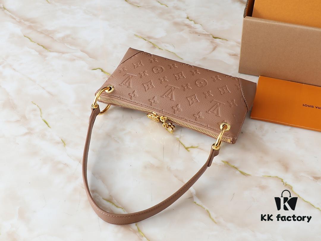 693064c46e68136f4d9a44f1 Upgraded Original M12174 Pochette Sèvres from the LV Ski Collection, Ready to Shine in 'Lustrous' Gunmetal Tone