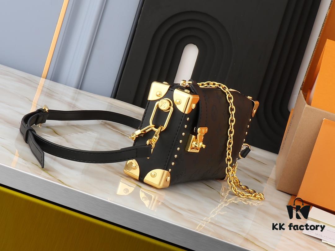 693064d46e68136f4d9a4514 Upgraded Original M46356 M46358 2025 Spring Runway Horizontal Mini Trunk LV Side Trunk Eileen Gu Box Bag