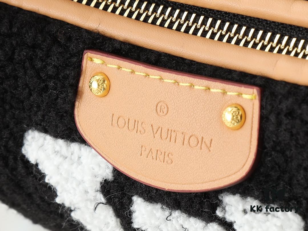 693064e36e68136f4d9a4537 Upgraded Original M11920 LV Ski Collection Hills Pochette Clutch with Shimmering Metallic Accents