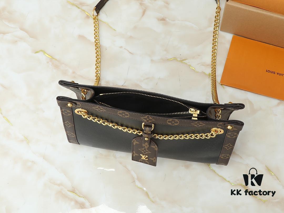 693064f76e68136f4d9a455f Louis Vuitton Nova Mini and Medium Handbags from the 2025 Cruise Collection M13137 M13140