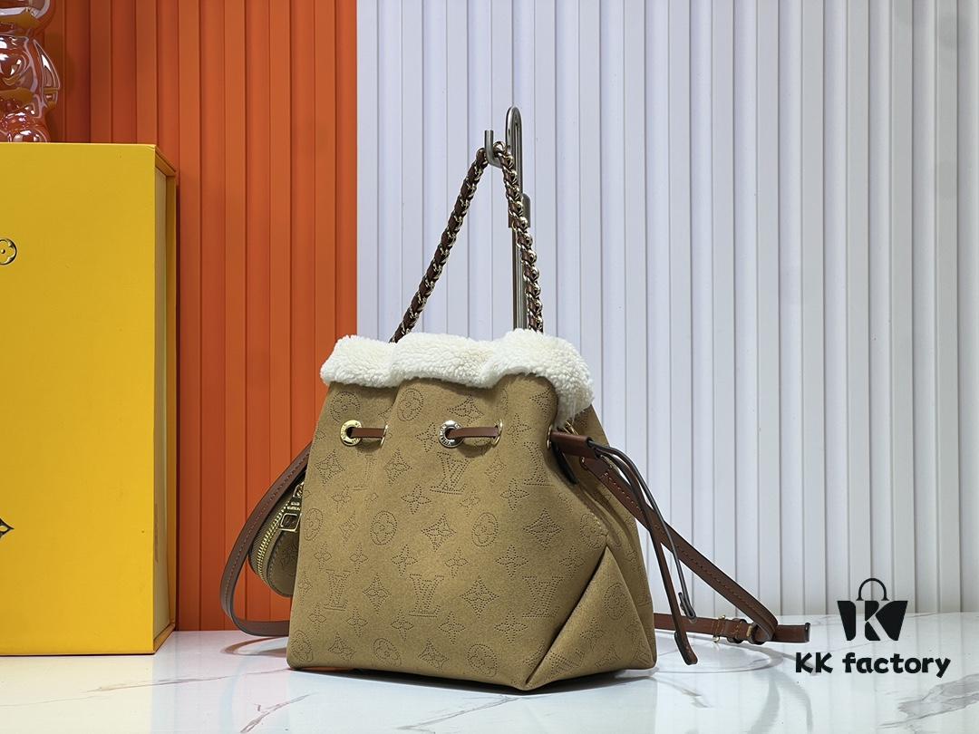 693065006e68136f4d9a4572 Upgraded M11839 (Suede Leather with Digital Perforation, Matched Pattern) Bella Handbag from LV Ski Collection