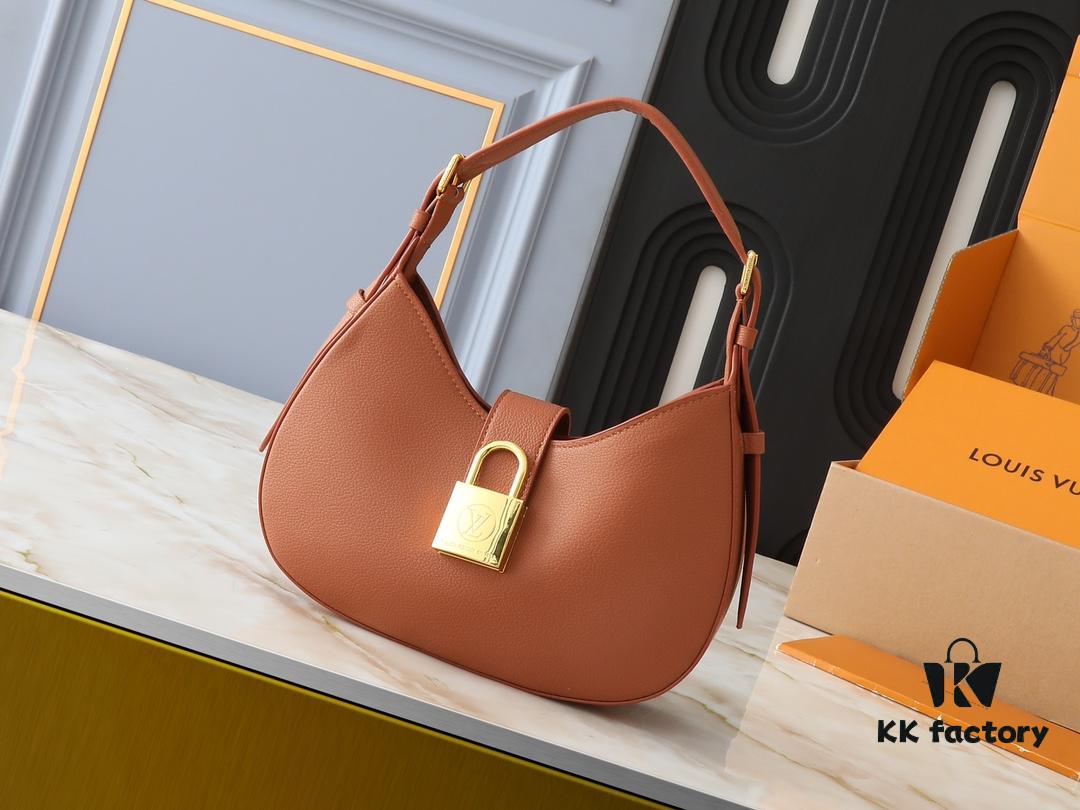 693065246e68136f4d9a45ba Upgraded Original M24611 M24885 M24990 Low Key Shoulder Bag