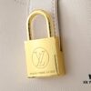 6930652a6e68136f4d9a45c9 Upgraded Original M24611 M24885 M24990 Low Key Shoulder Bag
