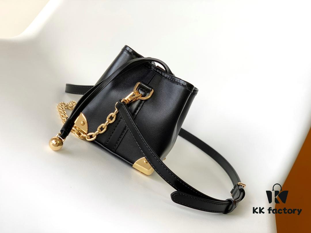6930654e6e68136f4d9a4605 M82885 Yellow Flower M82886 Black Mini Noe Bucket Bag 'Bao Bao' Series Zjs jh Online Only Handbag