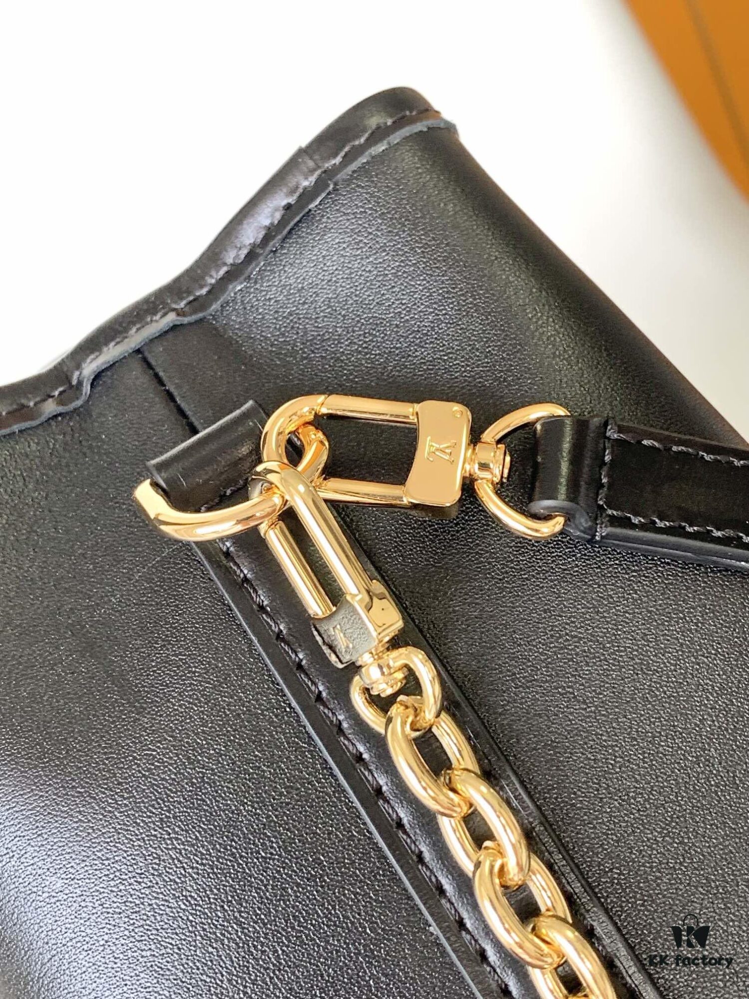 693065536e68136f4d9a460e M82885 Yellow Flower M82886 Black Mini Noe Bucket Bag 'Bao Bao' Series Zjs jh Online Only Handbag