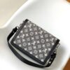 693065556e68136f4d9a4614 Special Offer M21458 Top-Quality Original Surplus Dauphine Medium Handbag in Monogram Jacquard Denim