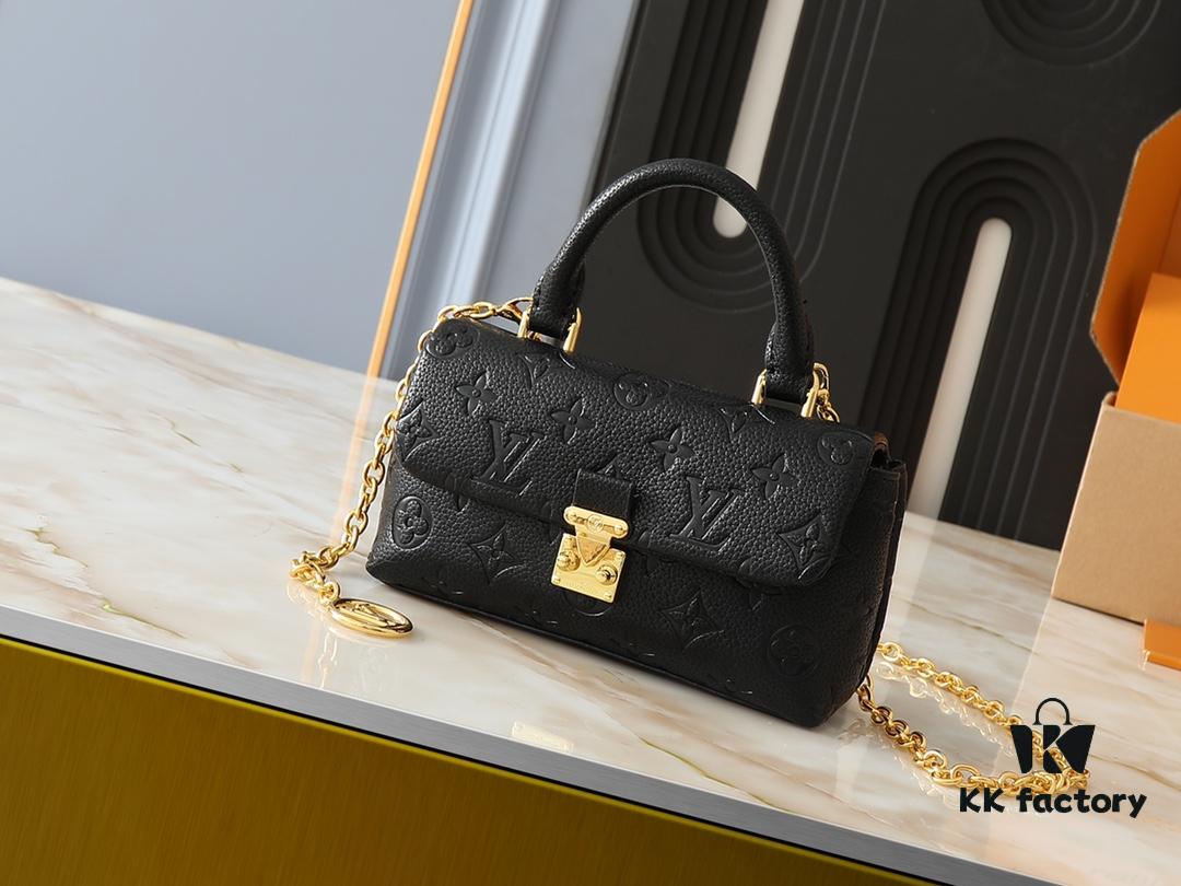 693065596e68136f4d9a4619 Upgraded Original M12145 White M12144 Black M12211 Blue This Nano Madeleine Bag Features a Miniature Version of the Madeleine Bag Crafted in Monogram Empreinte Leather with a Classic S-Lock Clasp and a Detachable Chain Accented with the LV Circle Logo Ideal for Carrying Daily Essentials and Can Be Handheld Worn on the Shoulder or Crossbody Dimensions: 12.5 x 6 x 21 cm (Height x Width x Length)