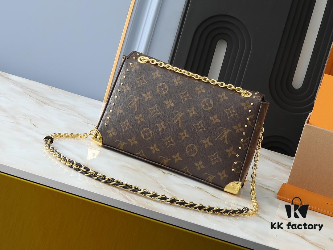 Upgraded Original M25081 LV Latest Runway Style Size: 27x17x8 cm