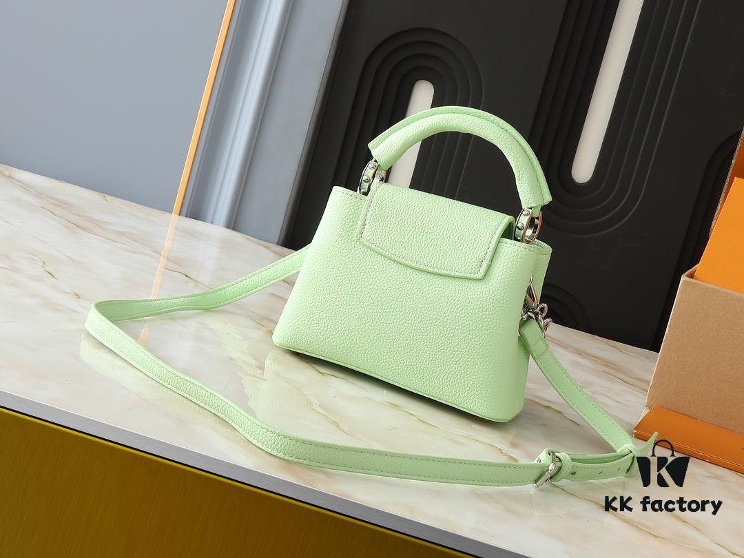 693065736e68136f4d9a4653 Upgraded Original M24683 M25232 M24684 M25211 Capucines Mini Bag in Vibrant Taurillon Leather